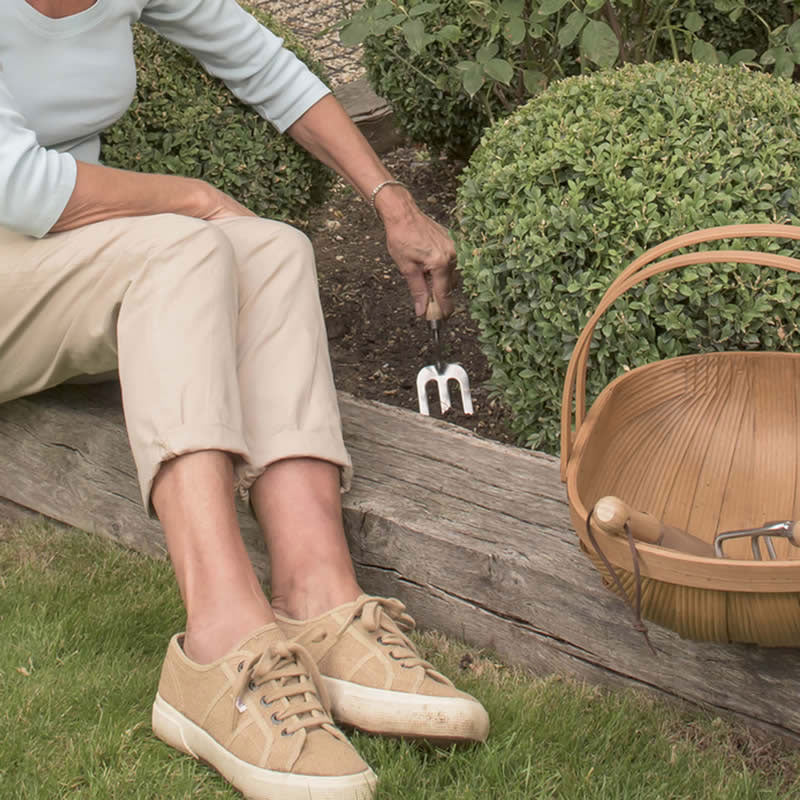Plantergaffel, Garden Life